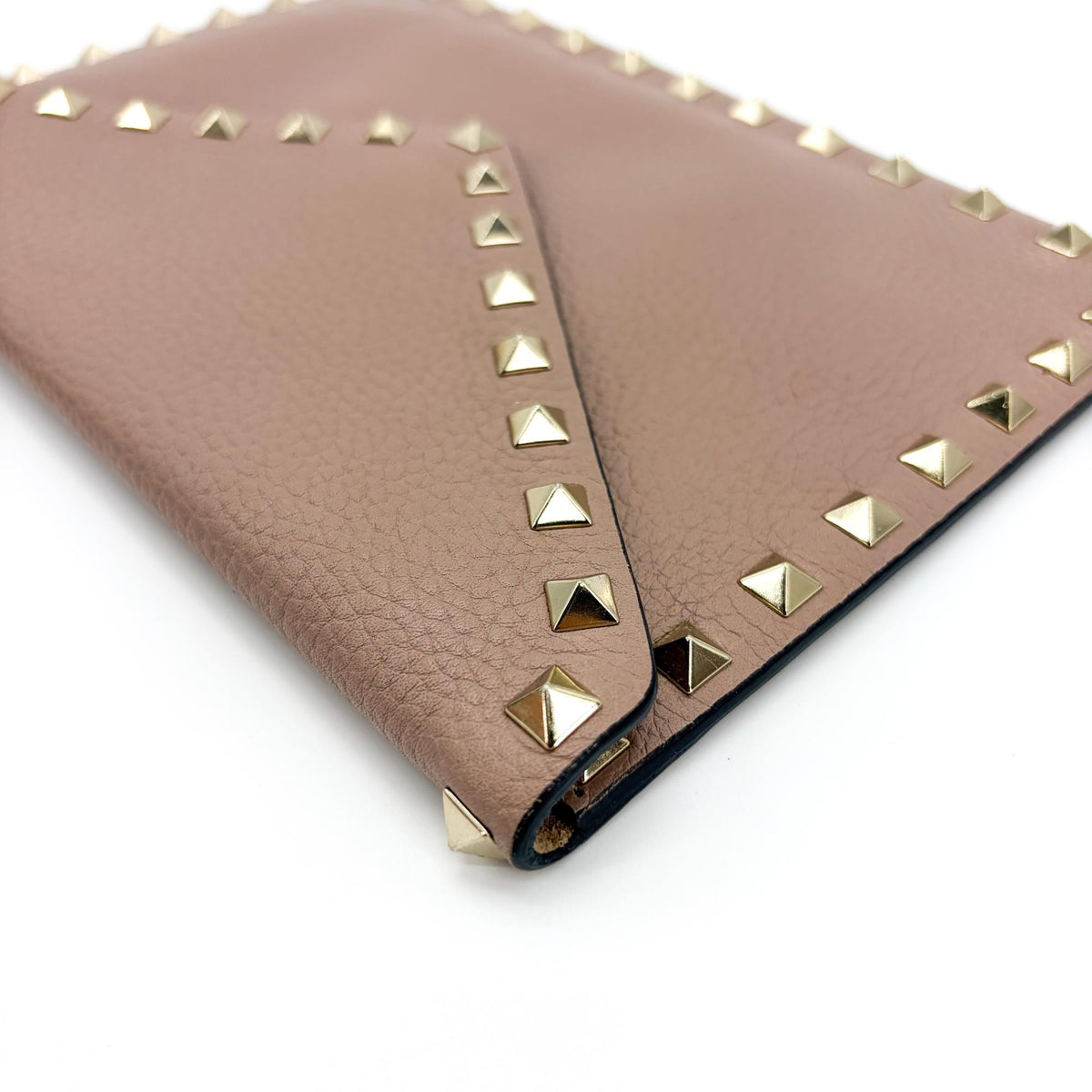 Valentino Garavani Rockstud Envelope Wristlet Clutch Leather Beige Leather Clutche & Pouche Bag (Pre-Owned)