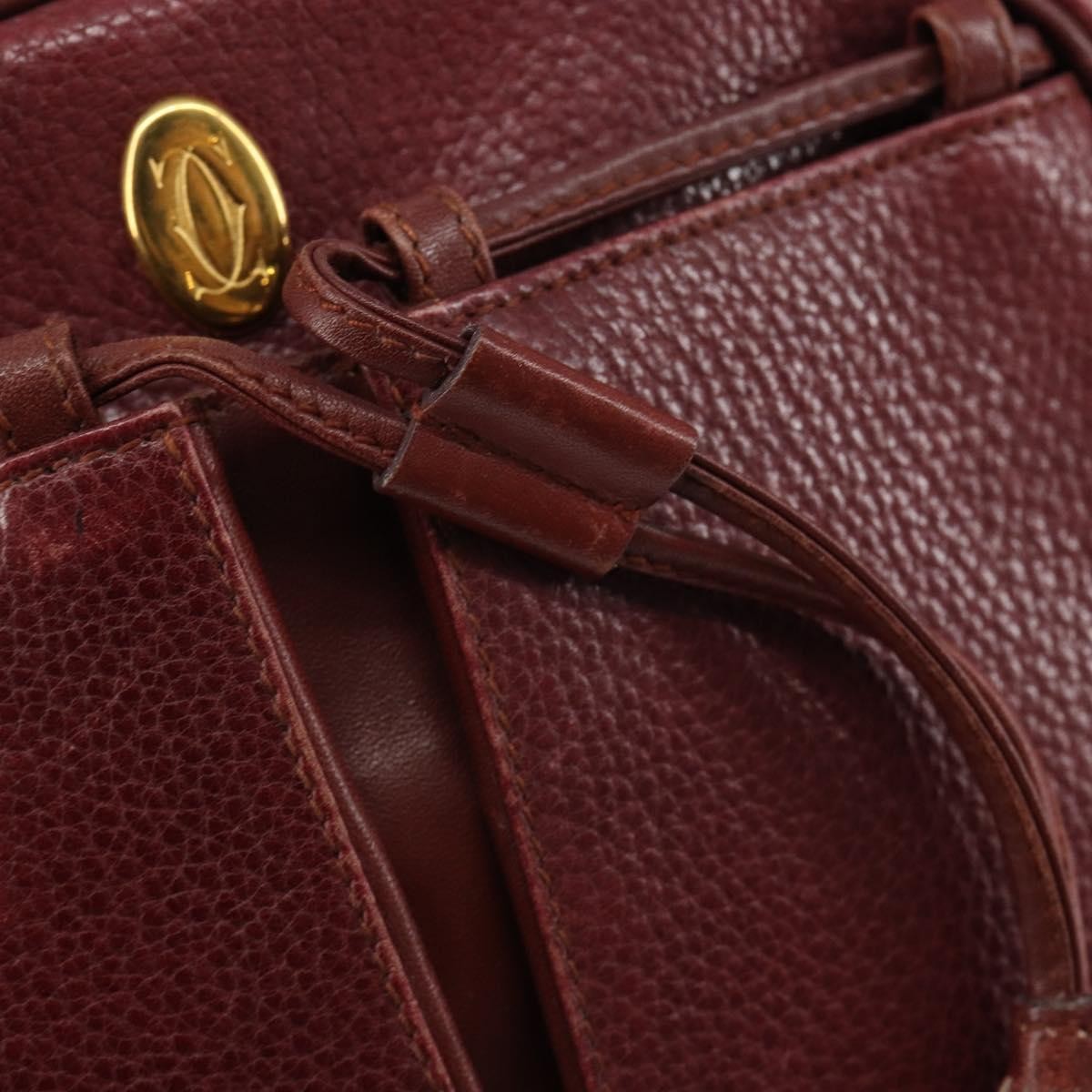 Cartier Tasseled Must De Cartier Leather Burgundy Leather Shoulder Bag Bag (Pre-Owned)