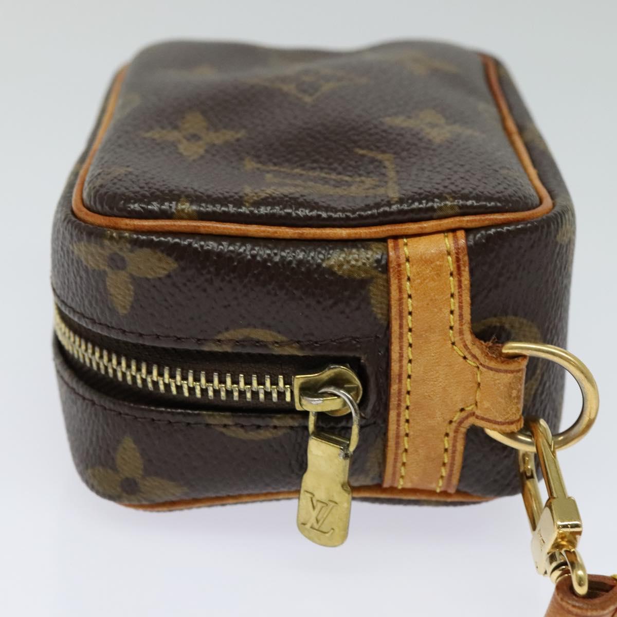 Louis Vuitton Wapity Brown Canvas Clutch Bag (Pre-Owned)