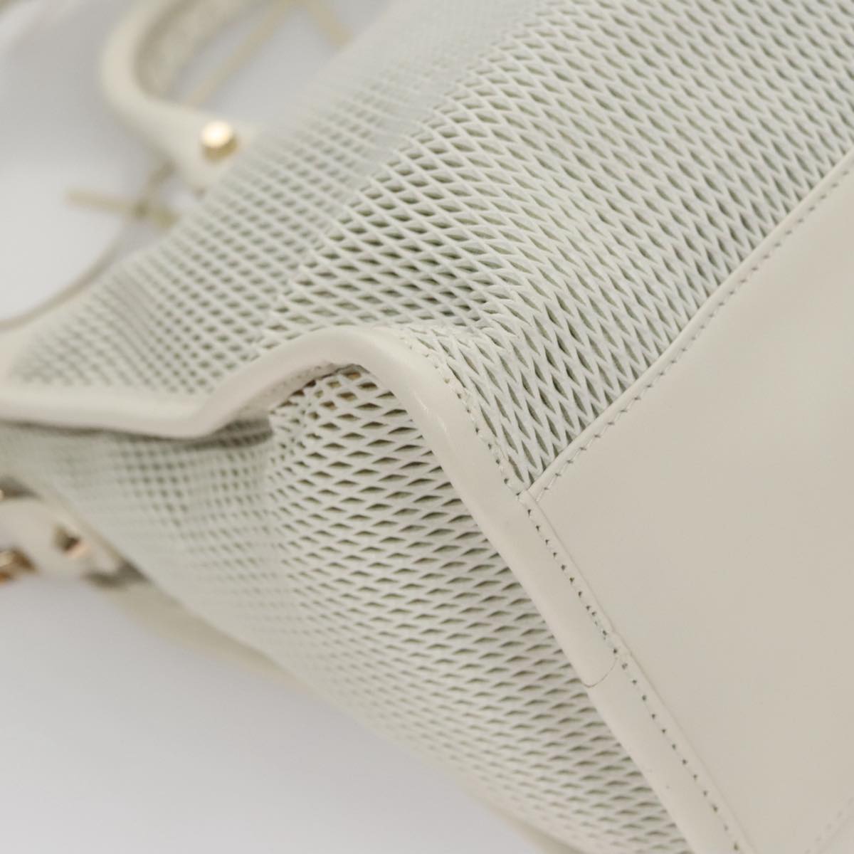Balenciaga City White Leather Handbag (Pre-Owned)
