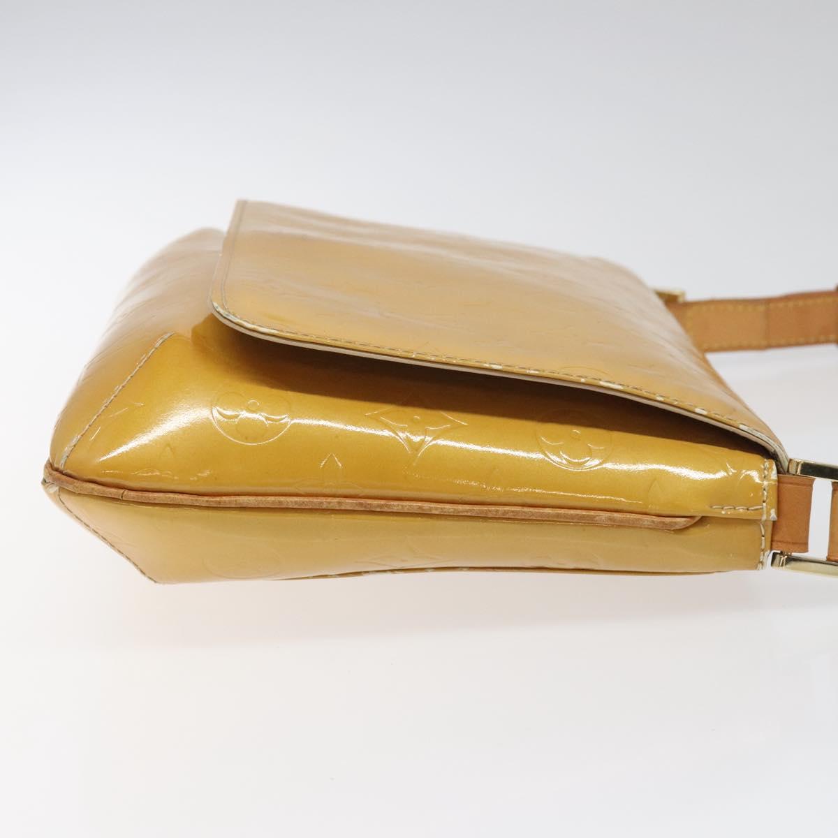 Louis Vuitton Thompson Street Beige Patent Leather Shoulder Bag (Pre-Owned)