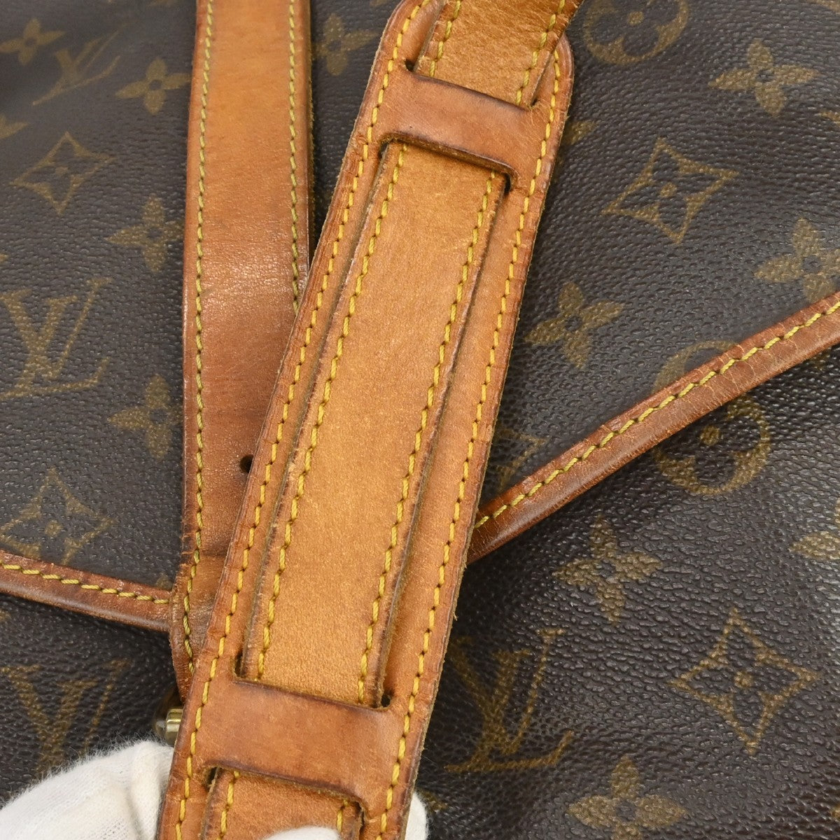 Louis Vuitton Saumur Monogram Brown Canvas Shoulder Bag Bag (Pre-Owned)