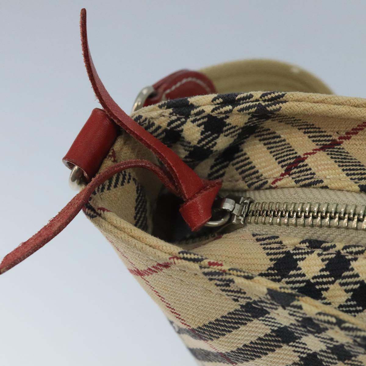 Burberry Nova Check Beige Canvas Shoulder Bag (Pre-Owned)