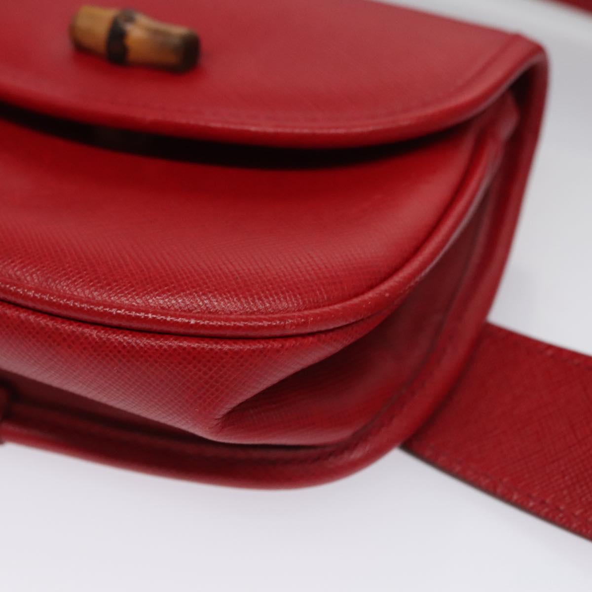 Gucci Bamboo Red Leather Shoulder Bag (Pre-Owned)