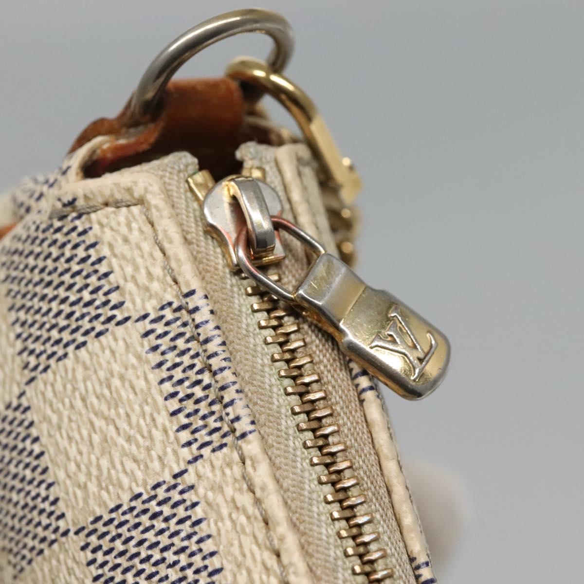 Louis Vuitton Eva White Canvas Shoulder Bag (Pre-Owned)