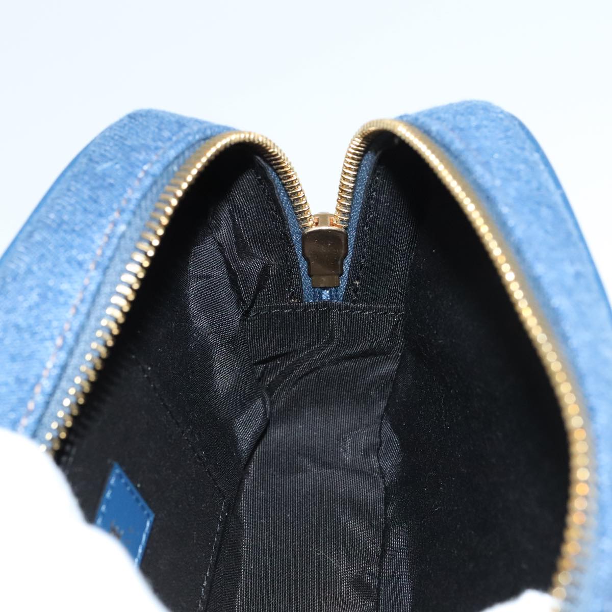 Versace Blue Denim - Jeans Shoulder Bag (Pre-Owned)