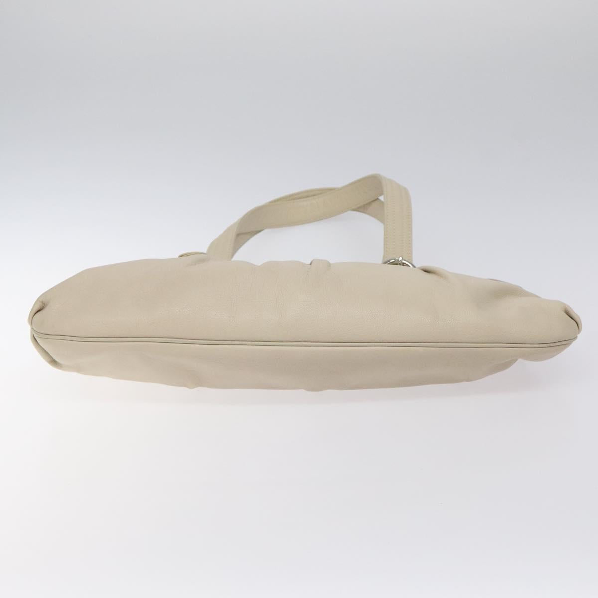 Salvatore Ferragamo Gancini White Leather Shoulder Bag (Pre-Owned)