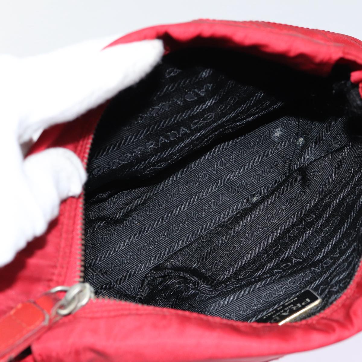 Prada Tessuto Red Synthetic Clutch Bag (Pre-Owned)