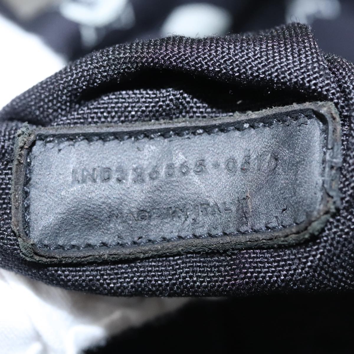 Yves Saint Laurent Black Synthetic Backpack Bag (Pre-Owned)