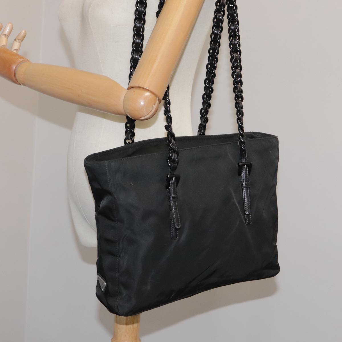 Prada Black Synthetic Shoulder Bag (Pre-Owned)