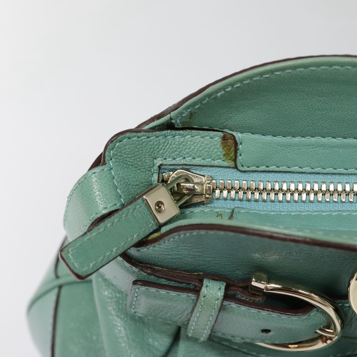 Salvatore Ferragamo Marisa Green Leather Shoulder Bag (Pre-Owned)