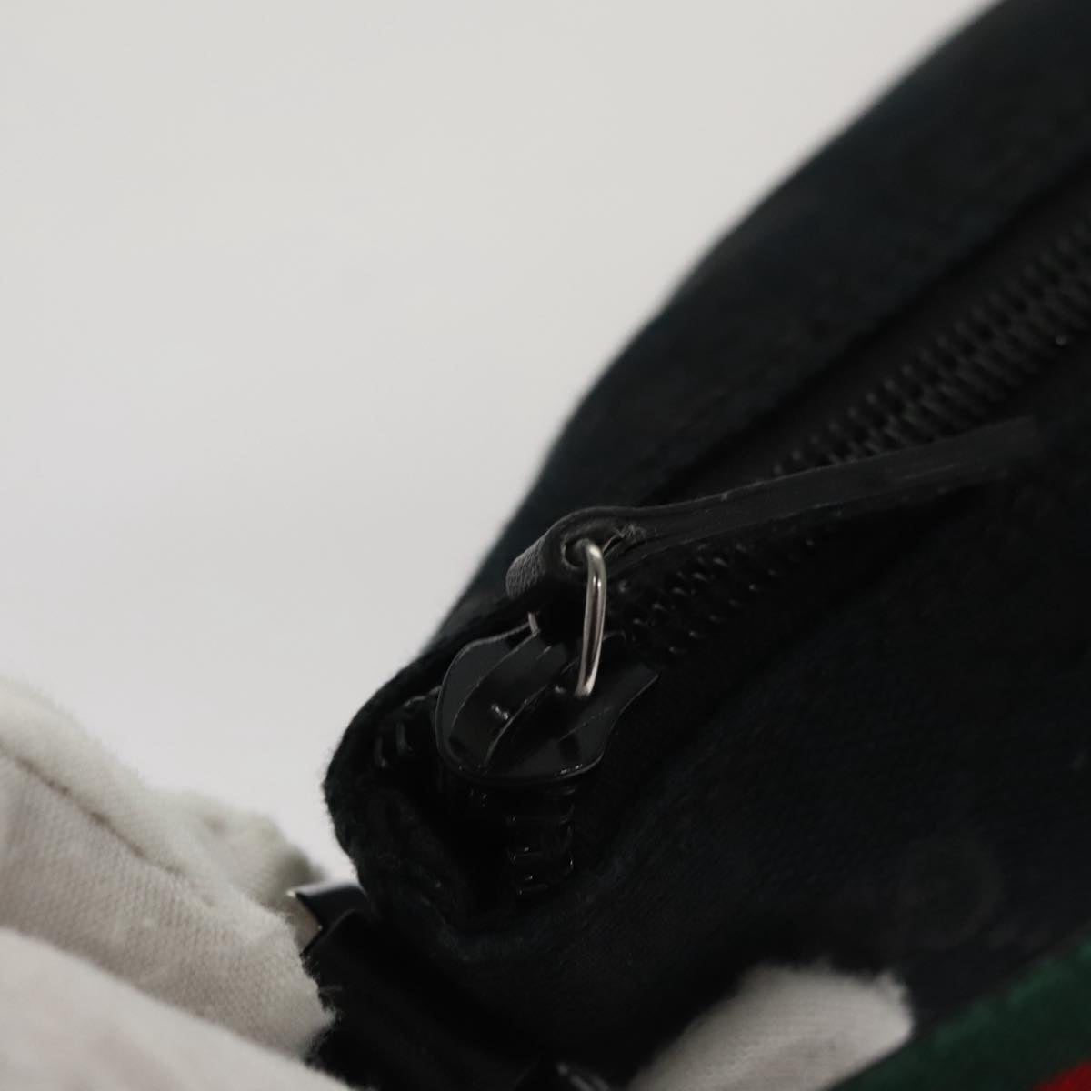 Gucci Baguette Black Canvas Clutch Bag (Pre-Owned)