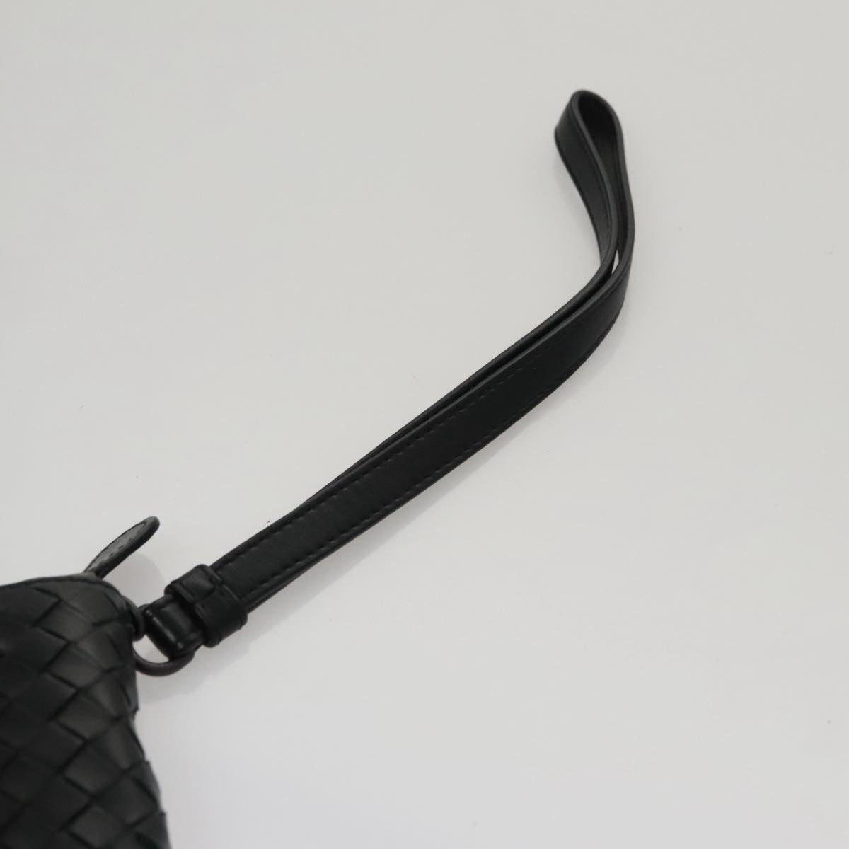 Bottega Veneta Veneta Black Leather Clutch Bag (Pre-Owned)