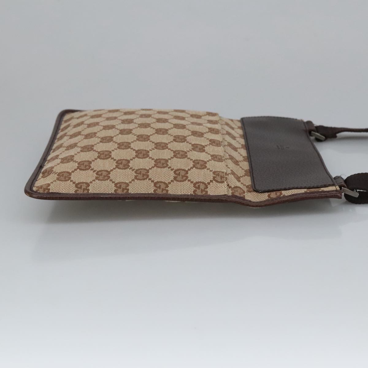 Gucci Gg Supreme Beige Canvas Shoulder Bag (Pre-Owned)