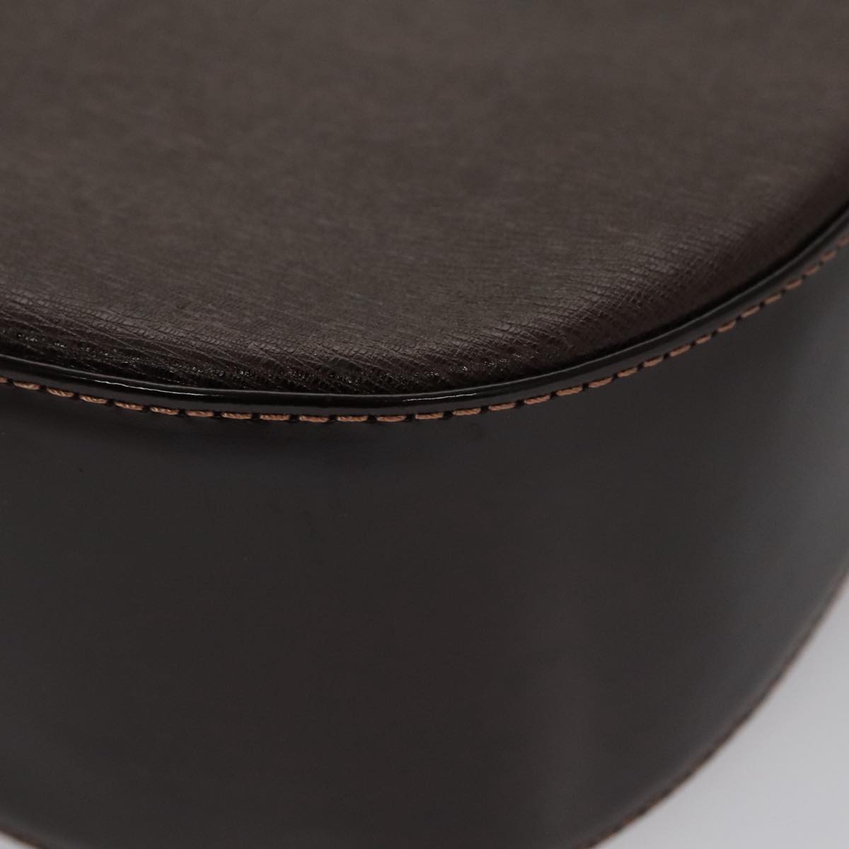 Burberry Brown Leather Shoulder Bag (Pre-Owned)