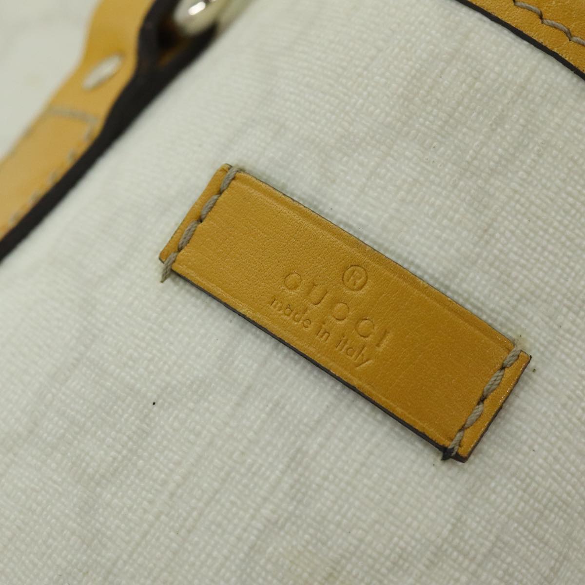 Gucci Gg Supreme White Leather Tote Bag (Pre-Owned)
