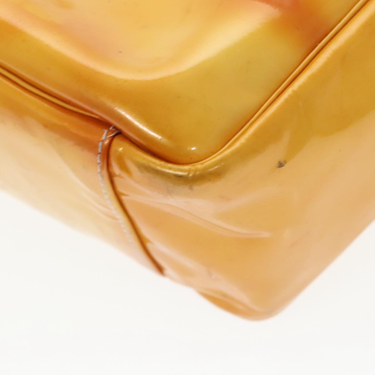 Chanel Yellow Patent Leather Handbag (Pre-Owned)