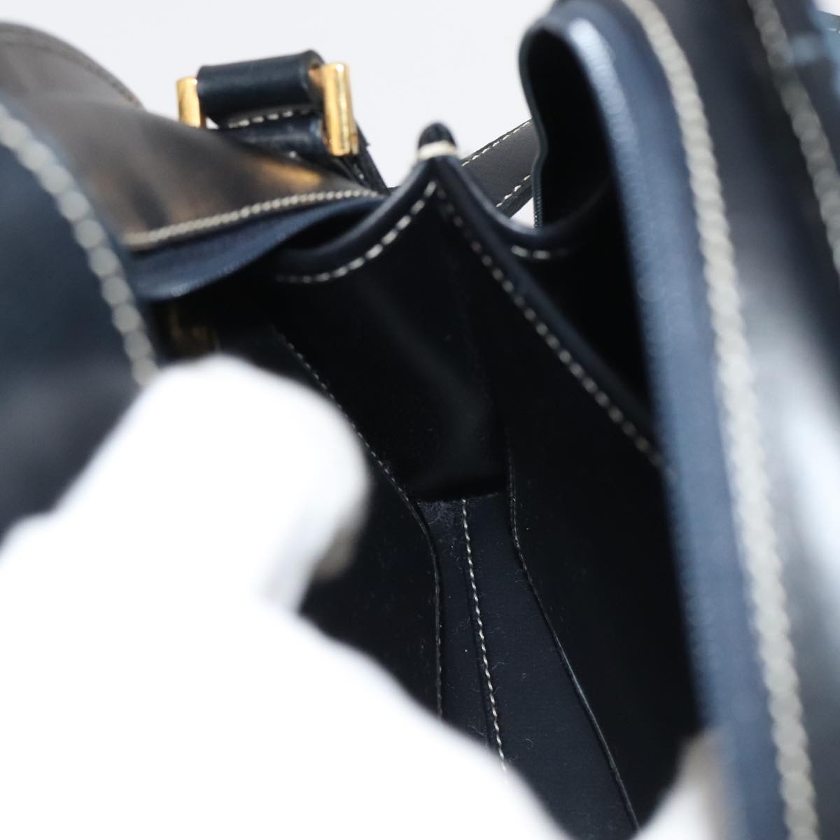 Dior Cd Black Leather Shoulder Bag (Pre-Owned)