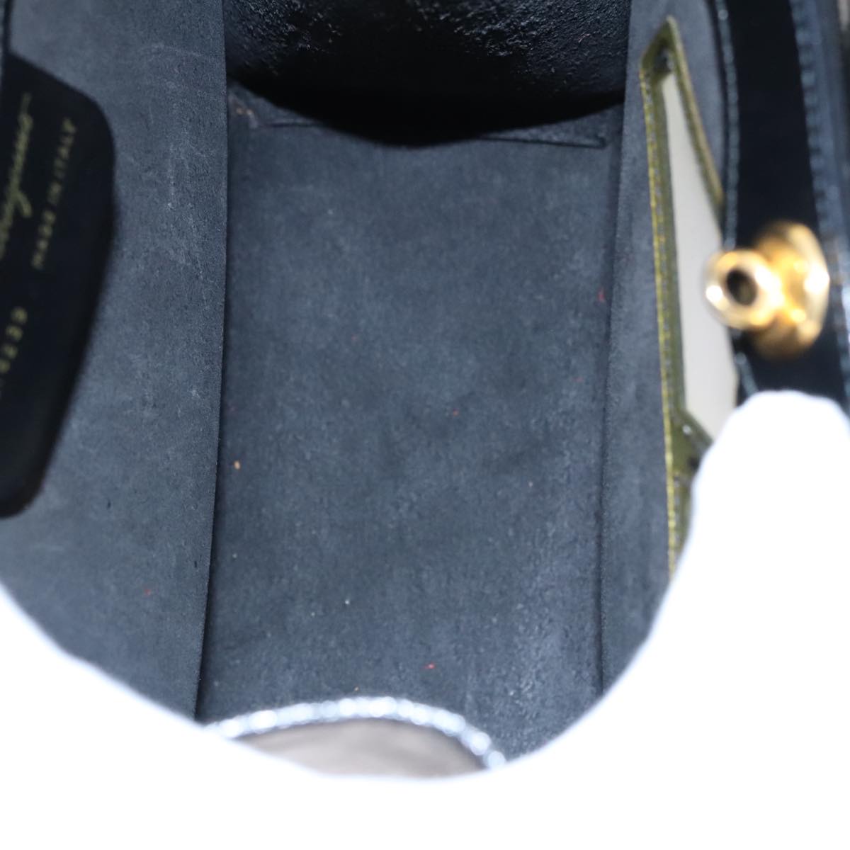 Salvatore Ferragamo Black Patent Leather Handbag (Pre-Owned)