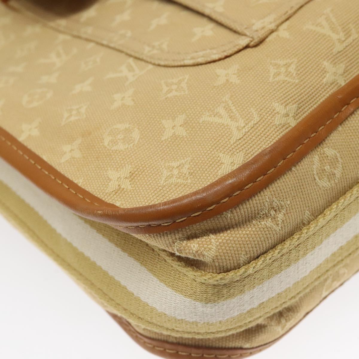 Louis Vuitton Mary Kate Beige Canvas Shoulder Bag (Pre-Owned)
