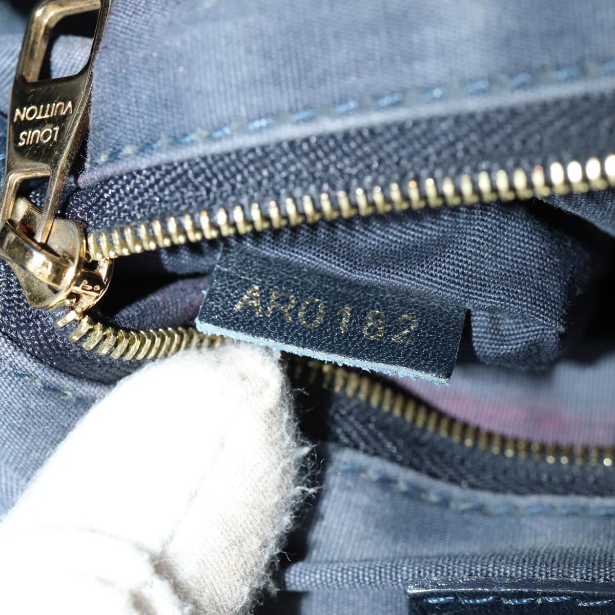 Louis Vuitton Idylle Navy Canvas Shoulder Bag (Pre-Owned)