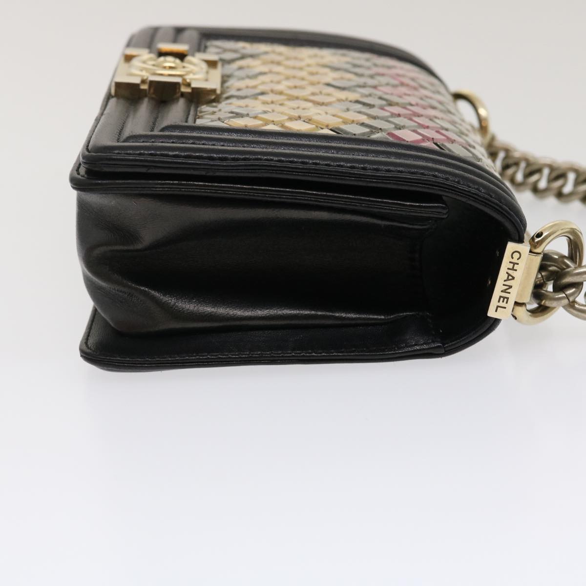 Chanel Boy Multicolour Leather Shoulder Bag (Pre-Owned)