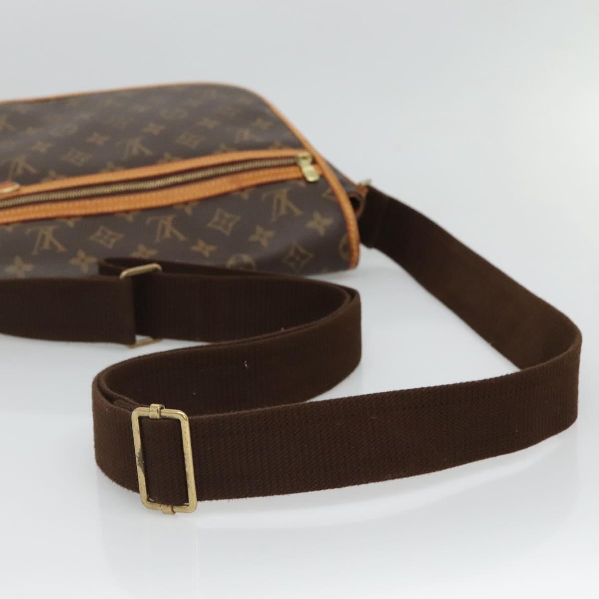 Louis Vuitton Bosphore Brown Canvas Shoulder Bag (Pre-Owned)