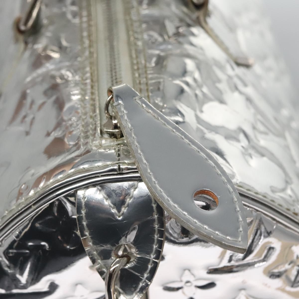 Louis Vuitton Speedy 30 Silver Patent Leather Handbag (Pre-Owned)