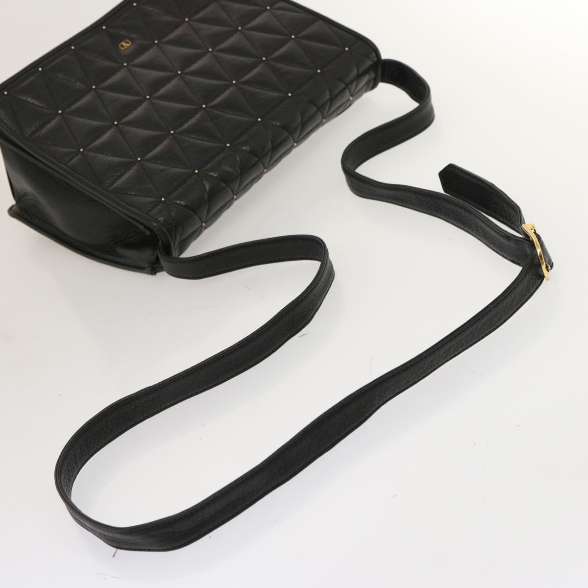 Valentino Garavani Black Leather Shoulder Bag (Pre-Owned)