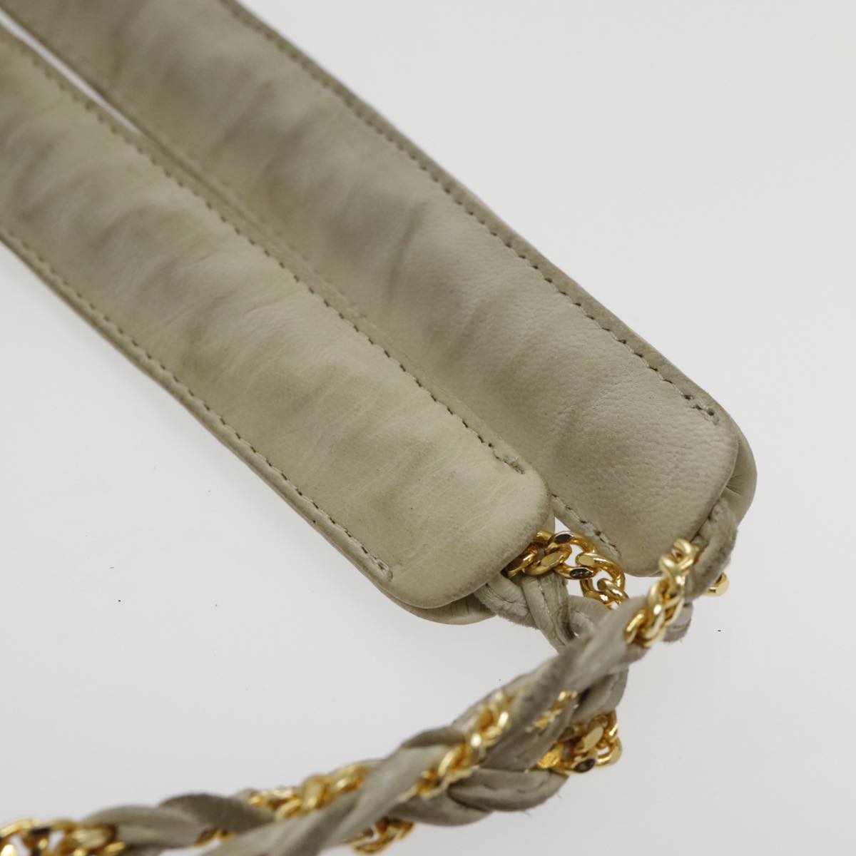 Bally Beige Leather Shoulder Bag (Pre-Owned)
