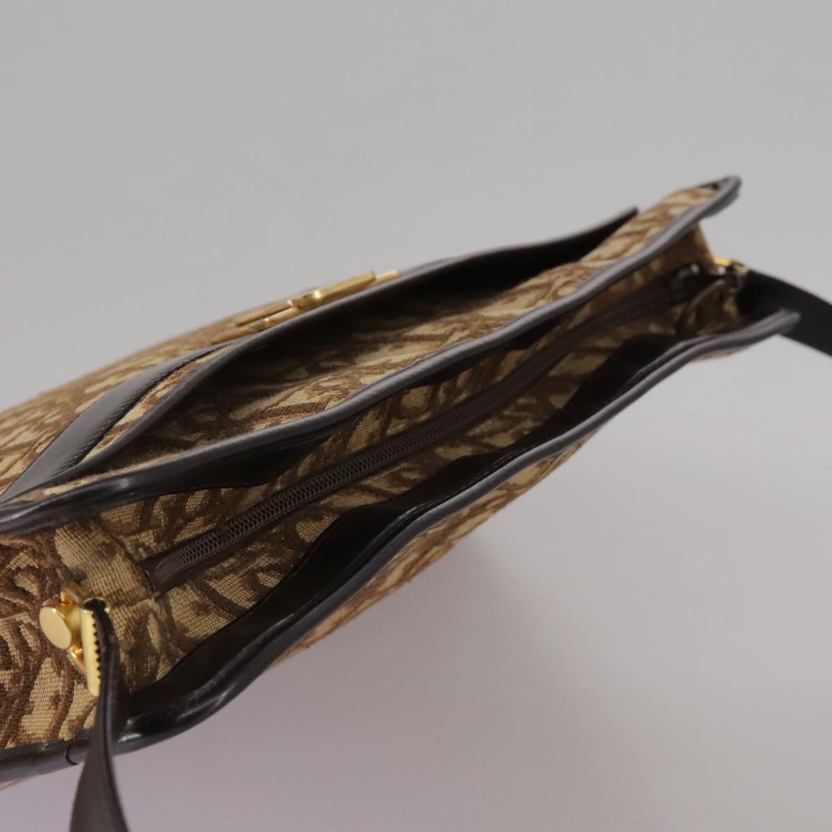 Dior Trotter Canvas Shoulder Bag Gold Canvas Shoulder Bag (Pre-Owned)