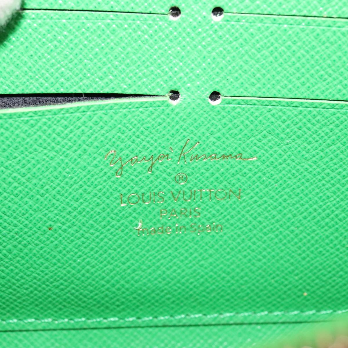 Louis Vuitton Zippy Wallet Green Canvas Wallet (Pre-Owned)