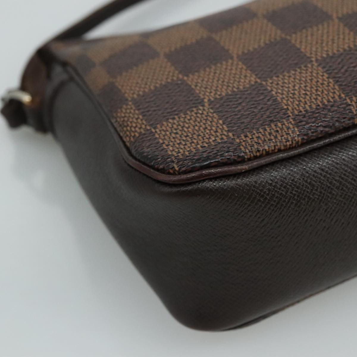 Louis Vuitton Trousse Makeup Brown Canvas Clutch Bag (Pre-Owned)