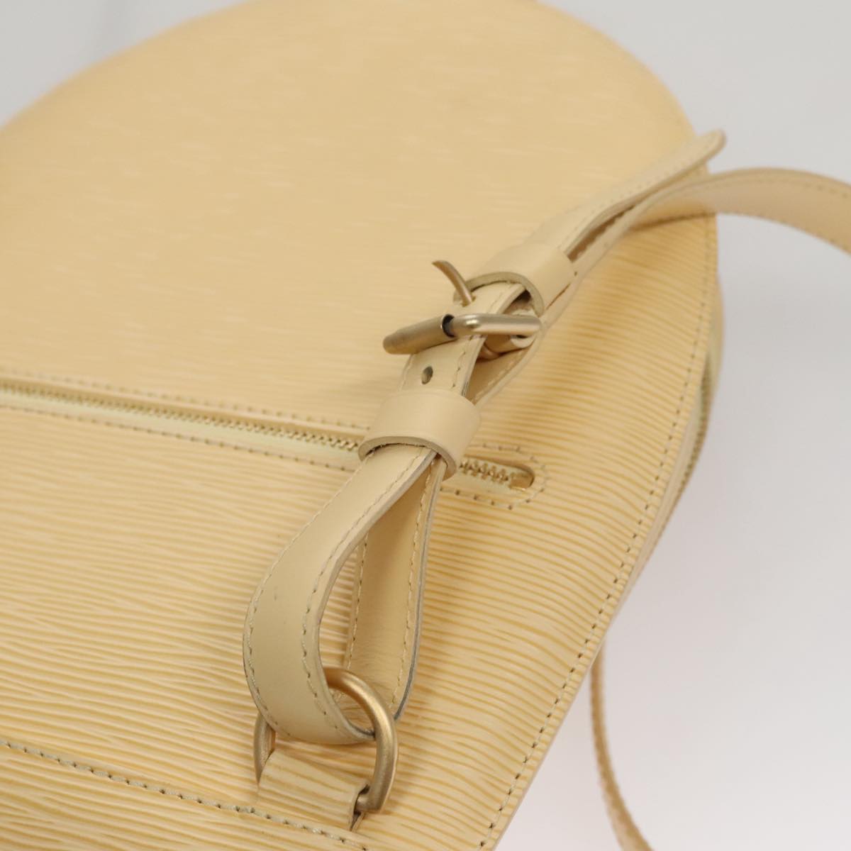 Louis Vuitton Mabillon Beige Leather Backpack Bag (Pre-Owned)