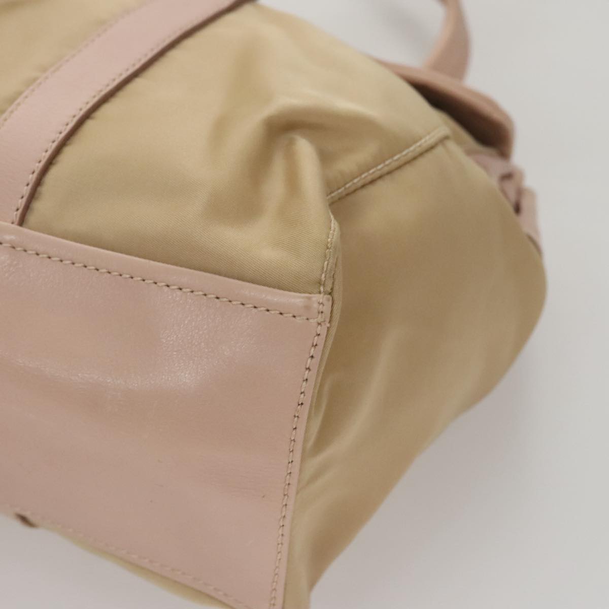 Prada Beige Synthetic Shoulder Bag (Pre-Owned)