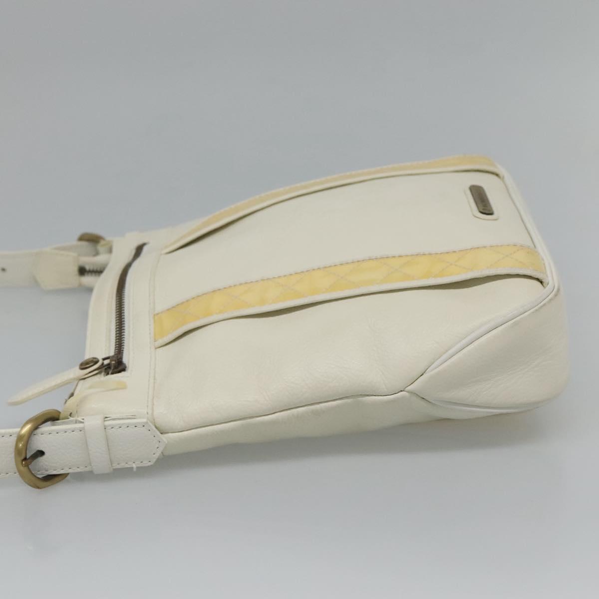 Burberry - Beige Leather Shoulder Bag (Pre-Owned)