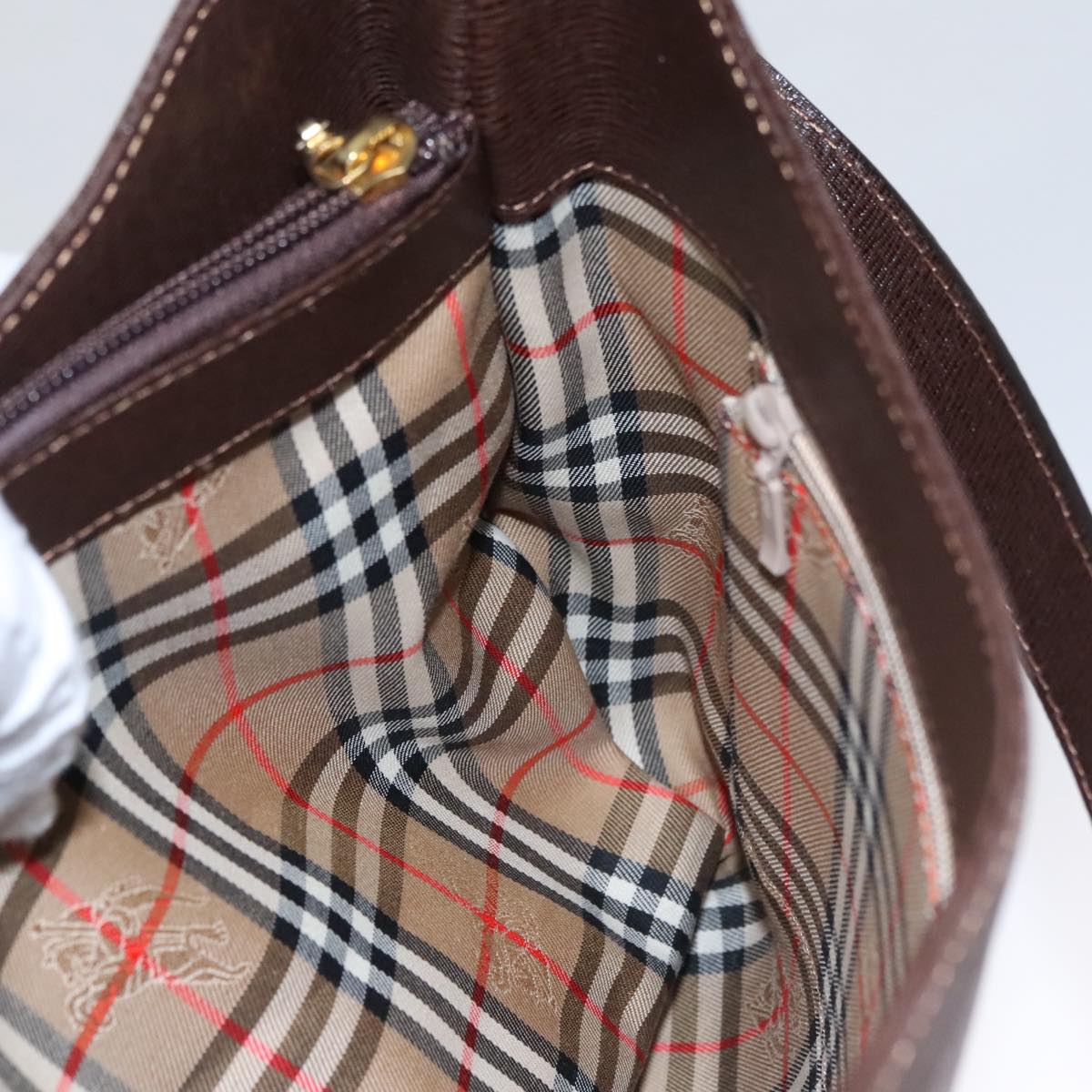 Burberry Brown Leather Shoulder Bag (Pre-Owned)