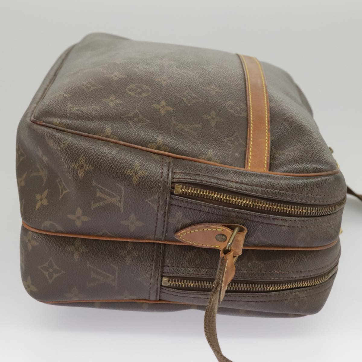 Louis Vuitton Reporter Brown Canvas Shoulder Bag (Pre-Owned)