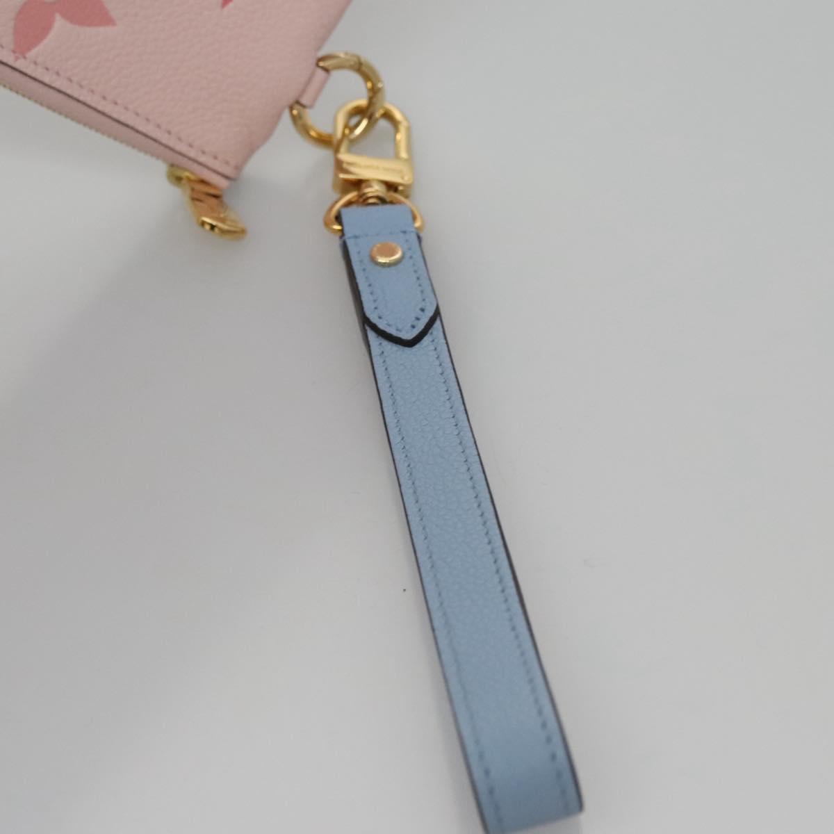 Louis Vuitton Trio Pouch Blue Leather Clutch Bag (Pre-Owned)