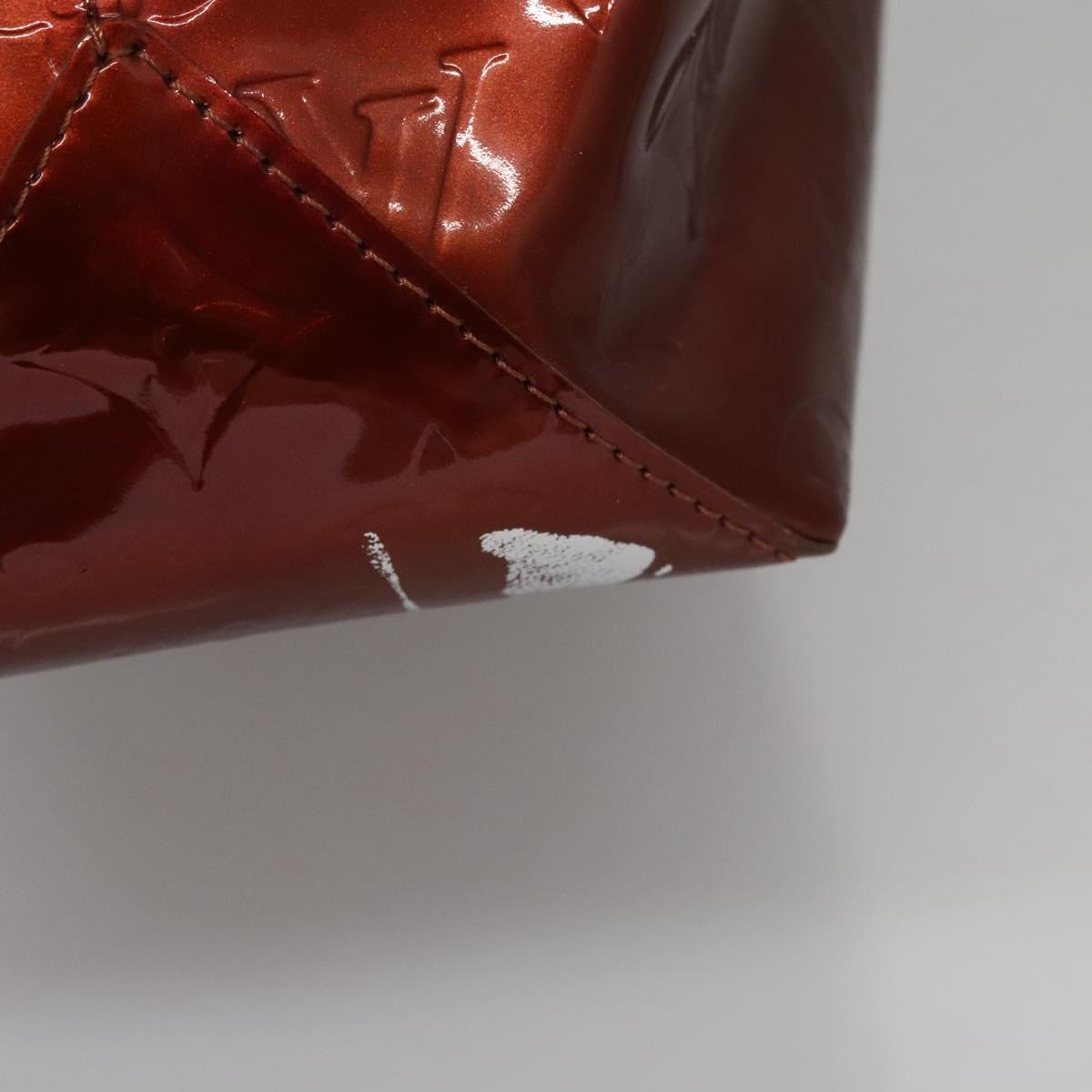 Louis Vuitton Reade Burgundy Patent Leather Handbag (Pre-Owned)