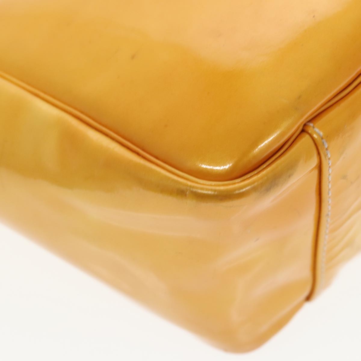 Chanel Yellow Patent Leather Handbag (Pre-Owned)