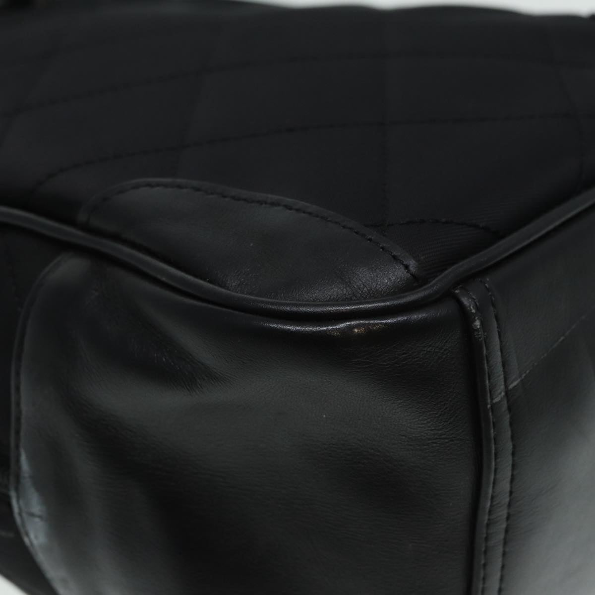 Burberry Black Synthetic Handbag (Pre-Owned)