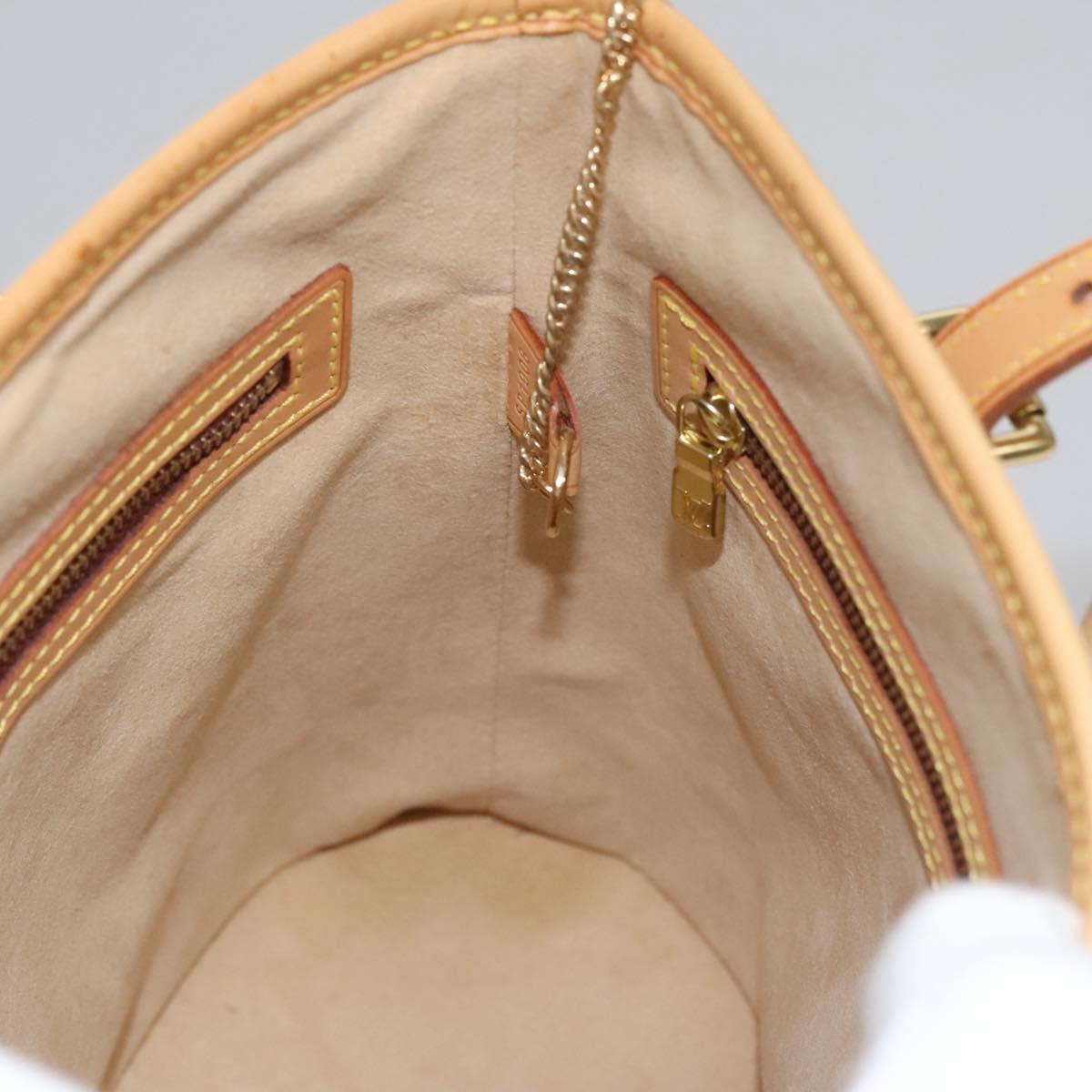 Louis Vuitton Bucket Beige Leather Tote Bag (Pre-Owned)