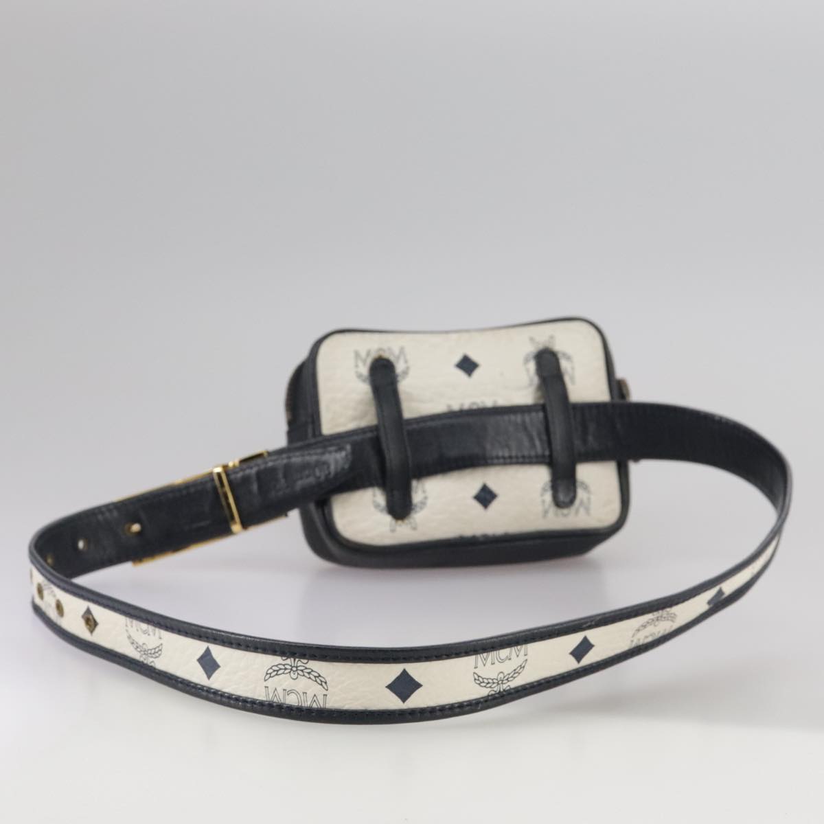 MCM Visetos White Canvas Shoulder Bag (Pre-Owned)