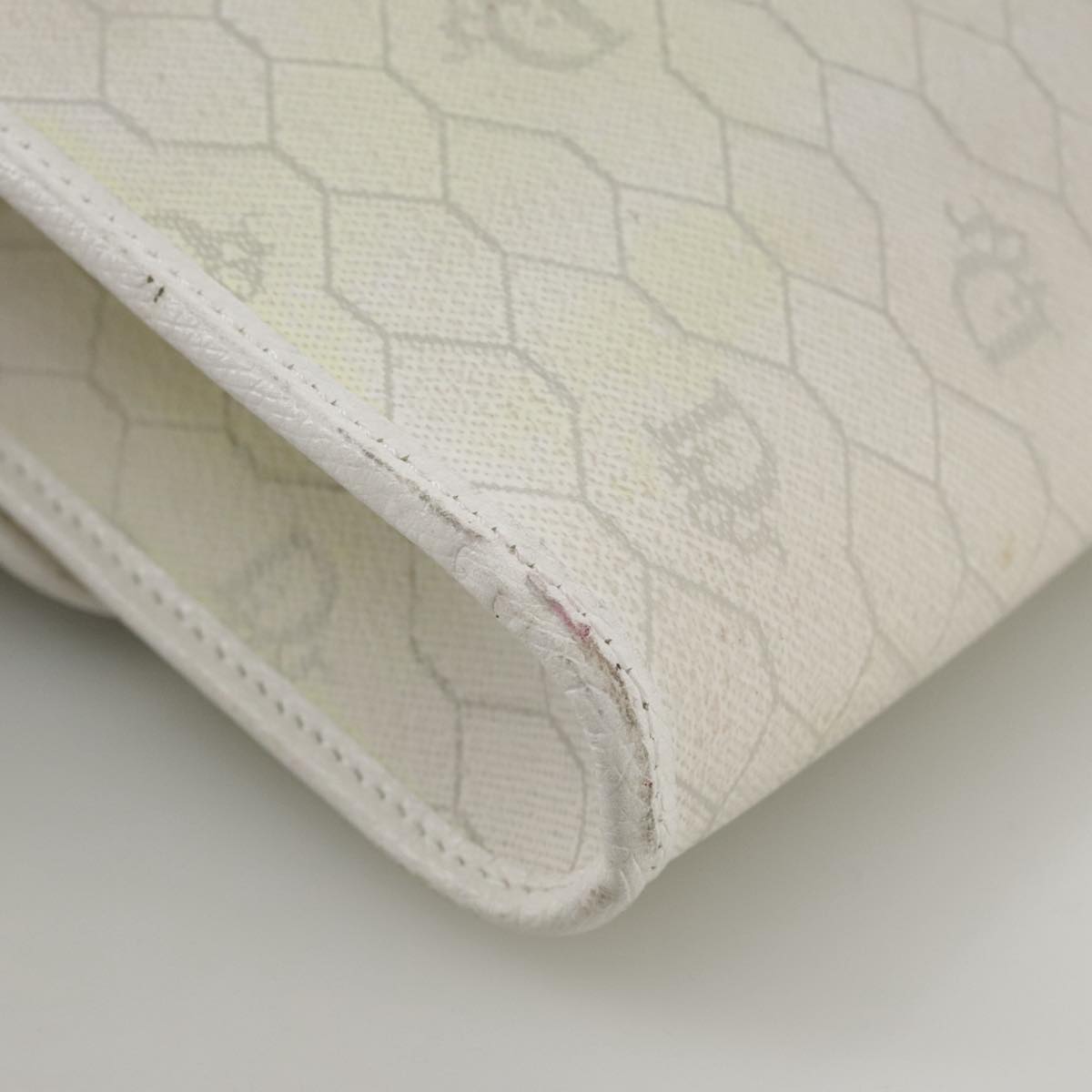Dior Honeycomb White Canvas Shoulder Bag (Pre-Owned)