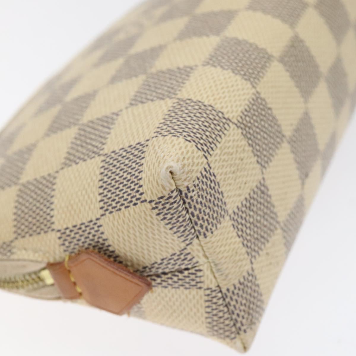 Louis Vuitton Cosmetic Pouch White Canvas Clutch Bag (Pre-Owned)