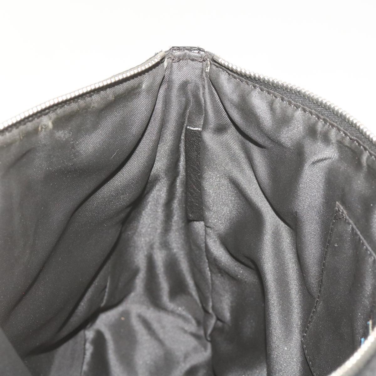 Fendi -- Black Leather Handbag (Pre-Owned)