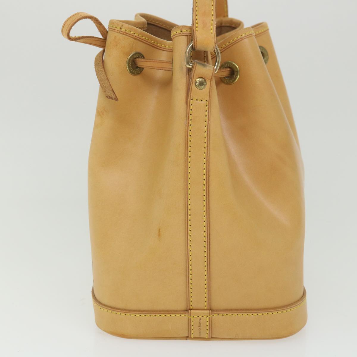 Louis Vuitton Noe Beige Leather Handbag (Pre-Owned)