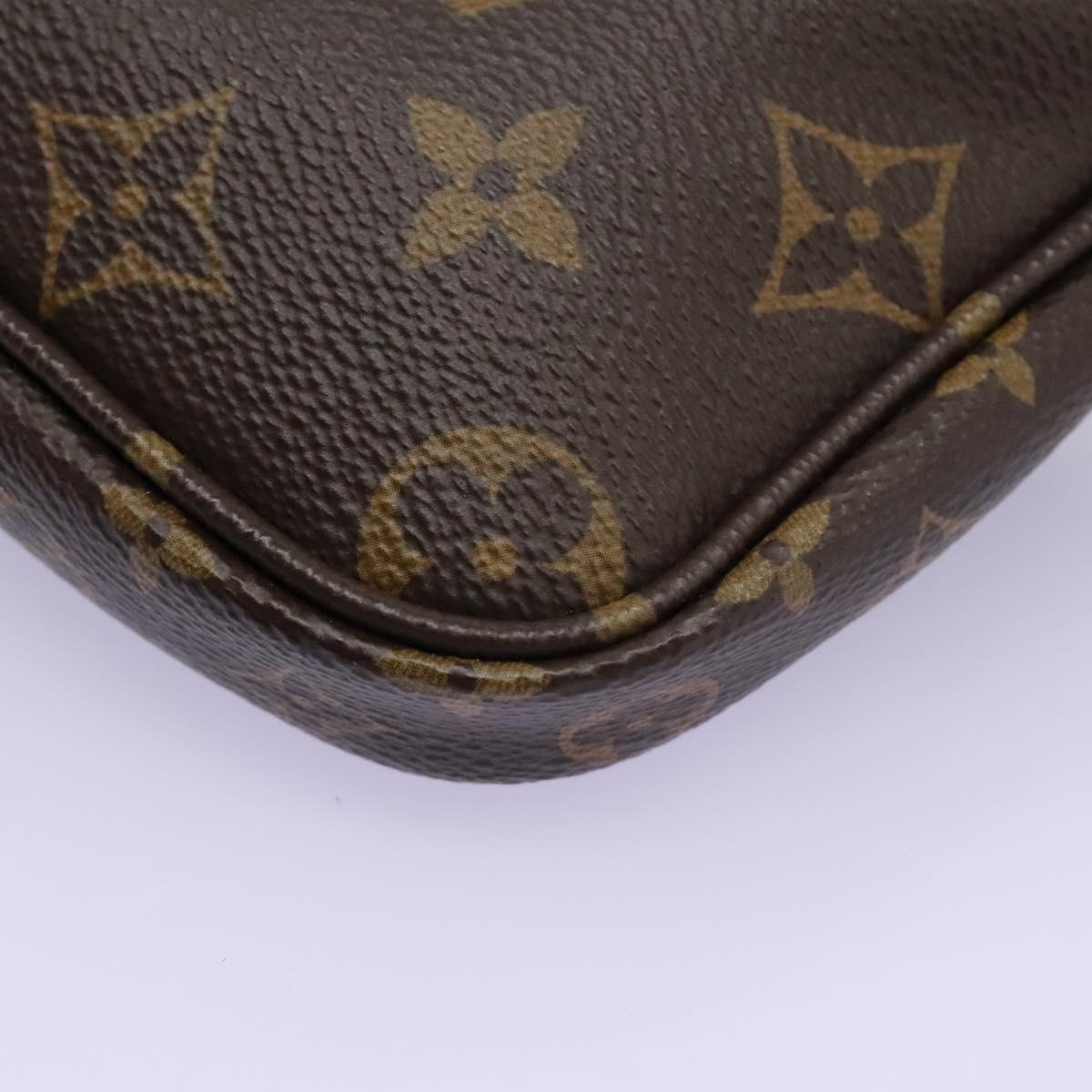 Louis Vuitton Multi Pochette Accessoires Brown Canvas Clutch Bag (Pre-Owned)