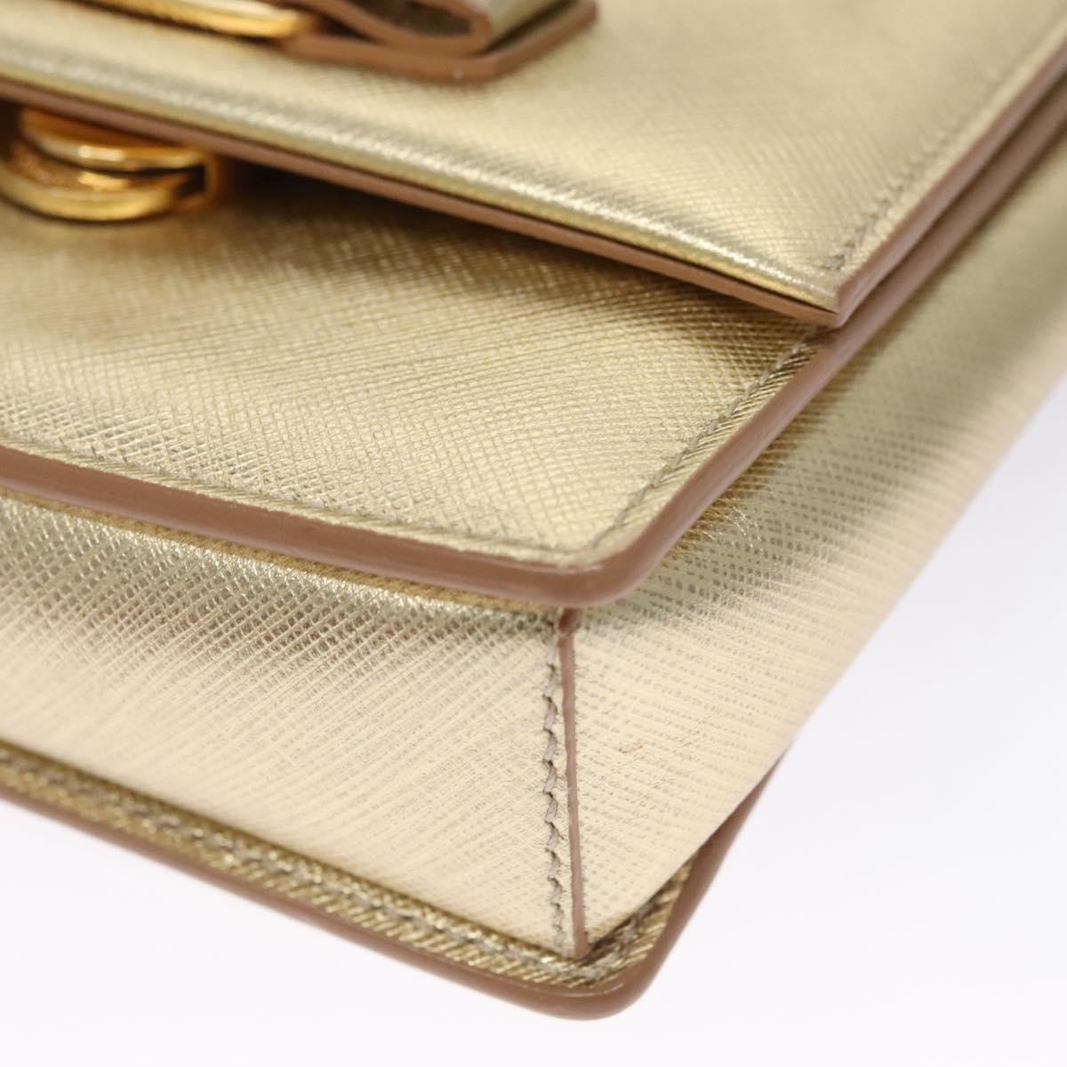 Salvatore Ferragamo Vara Gold Leather Shoulder Bag (Pre-Owned)